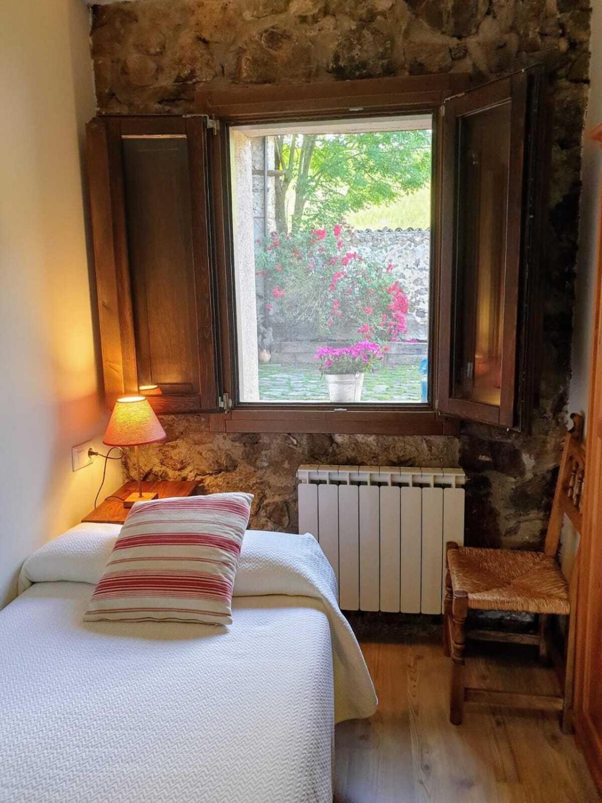 Apartamento Turismo Rural Casa del Batlle Sarroqueta Habitación foto